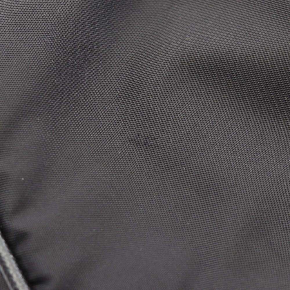 PRADA Bag - Picture 8 of 9